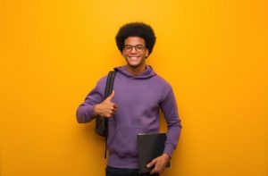 Descubra 5 cursos grátis para melhorar seu currículo