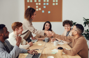 Como se dar bem com os colegas de trabalho