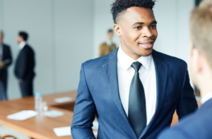 Você está pronto para receber um executivo C-Suite? Considere estes 5 pontos