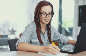 Os 11 melhores cursos para quem quer se especializar em vendas online