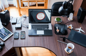 Conheça 11 produtos que podem ser revendidos pela internet – no home office